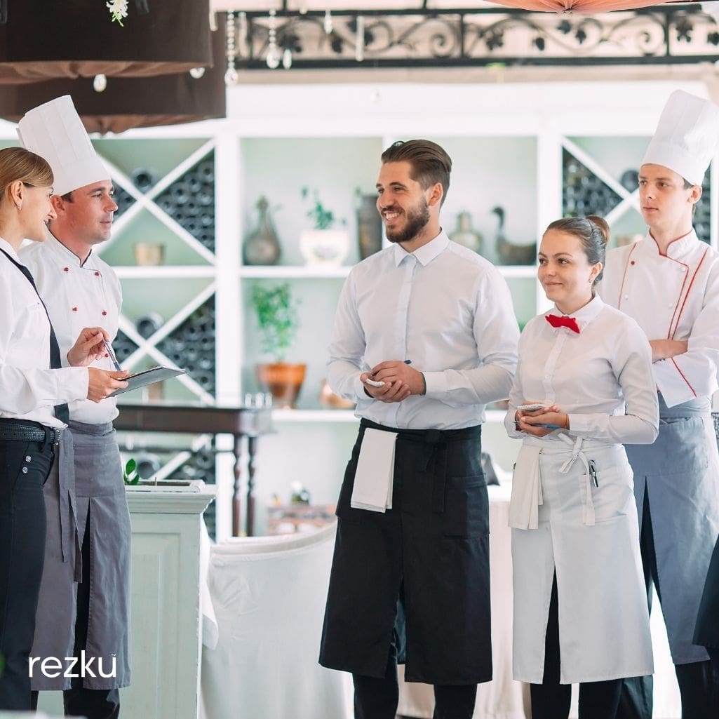 Build a Winning Restaurant Team: How to Hire Great Front and Back of House Staff